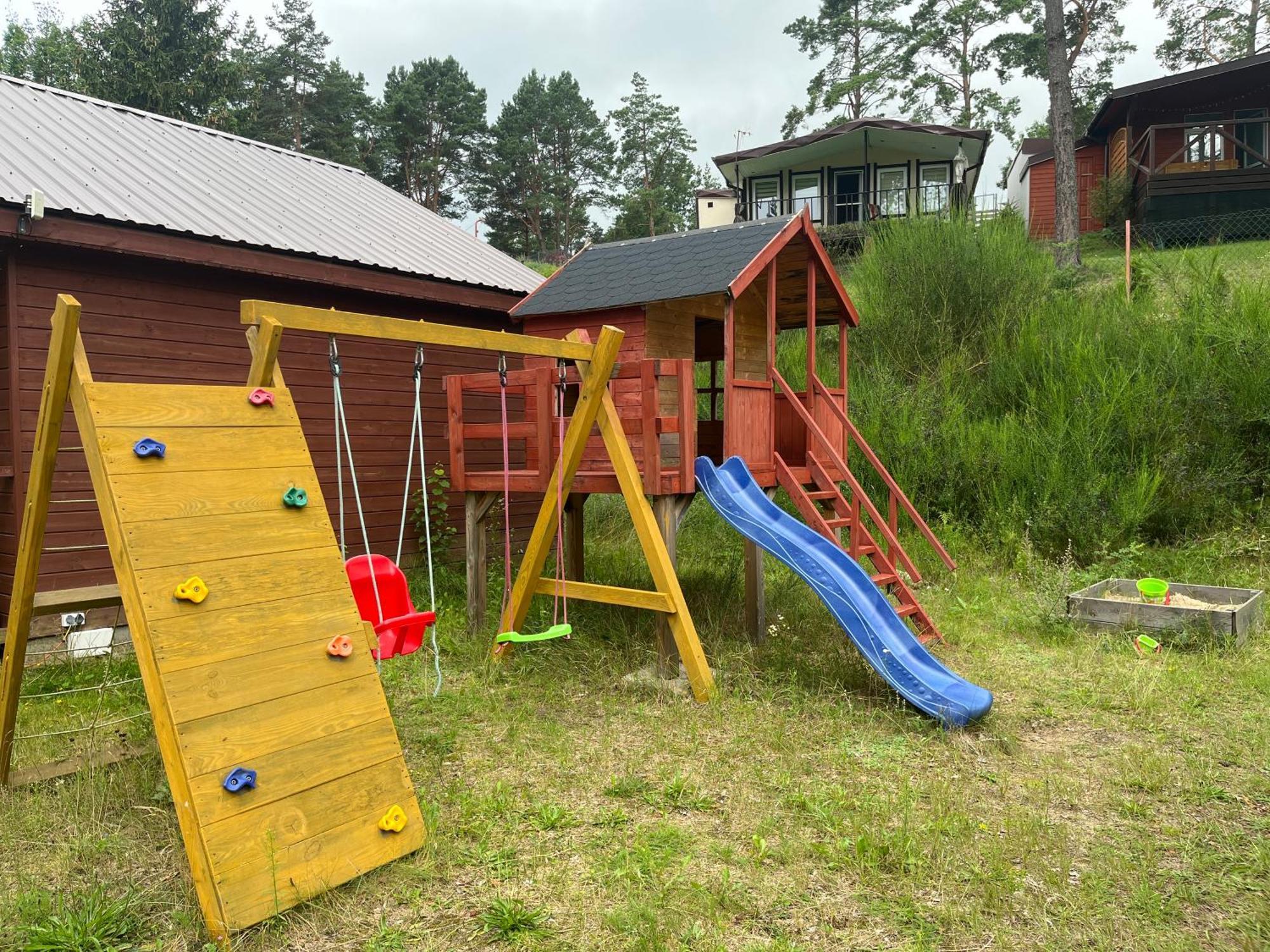 Ostoja Na Wzgorzu Hotel Swieszyno  Buitenkant foto